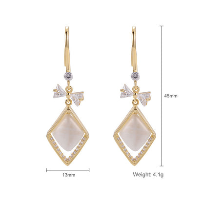 Fashionable High-end Earrings